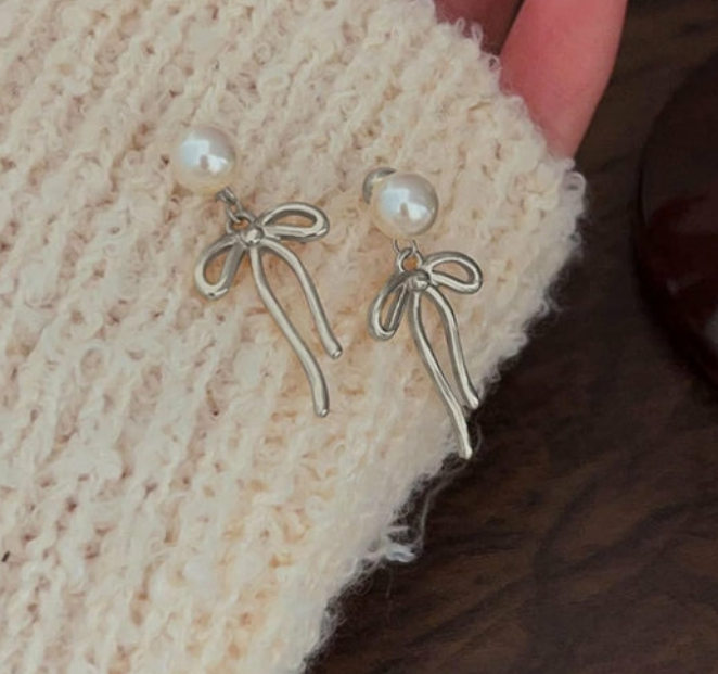 Natural Pearl & Silver Bow Earrings