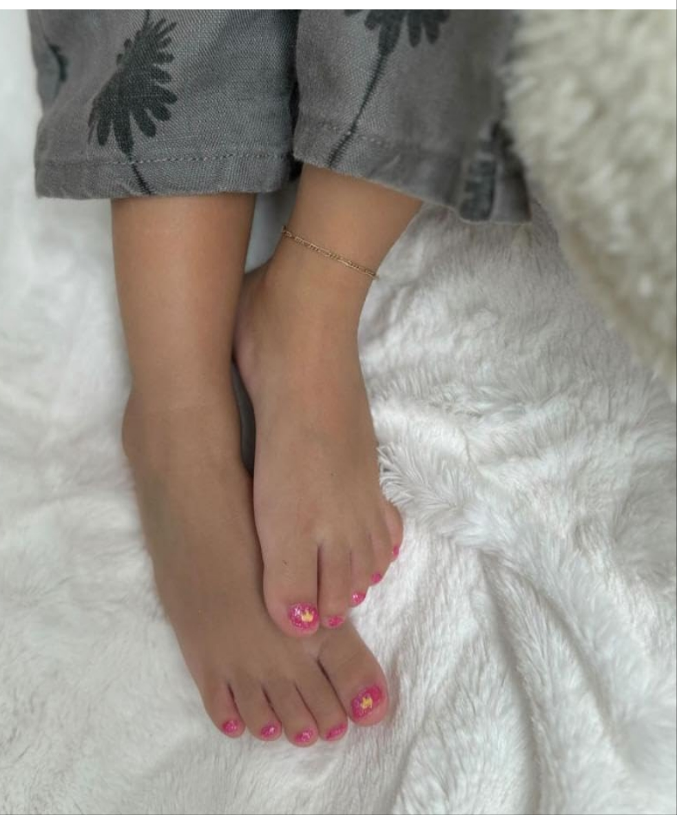 Natural Nontoxic Vegan Nail Polish Kit On the Go with Princess O