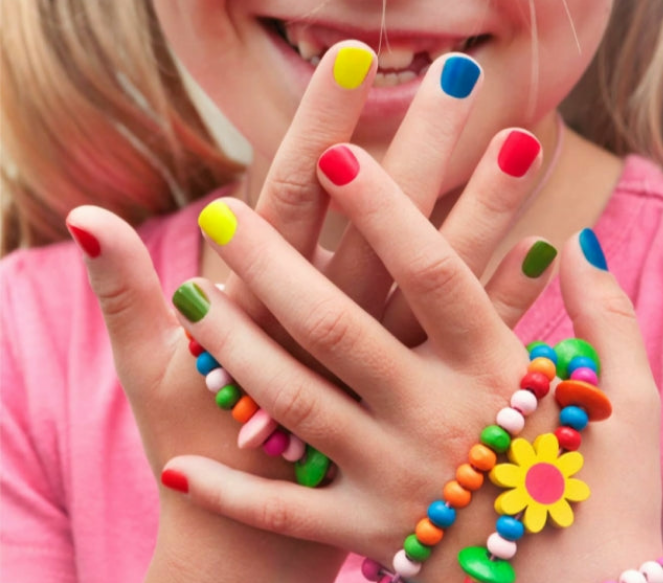 All Natural Nontoxic Vegan Nail Polish