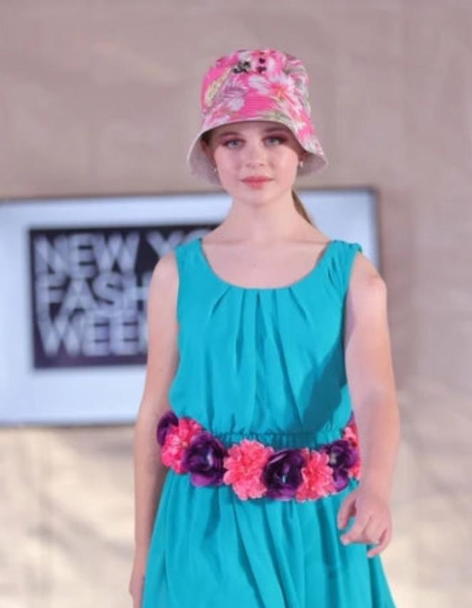 Swarovski Bee Cotton Bucket Hat - On the Go with Princess O