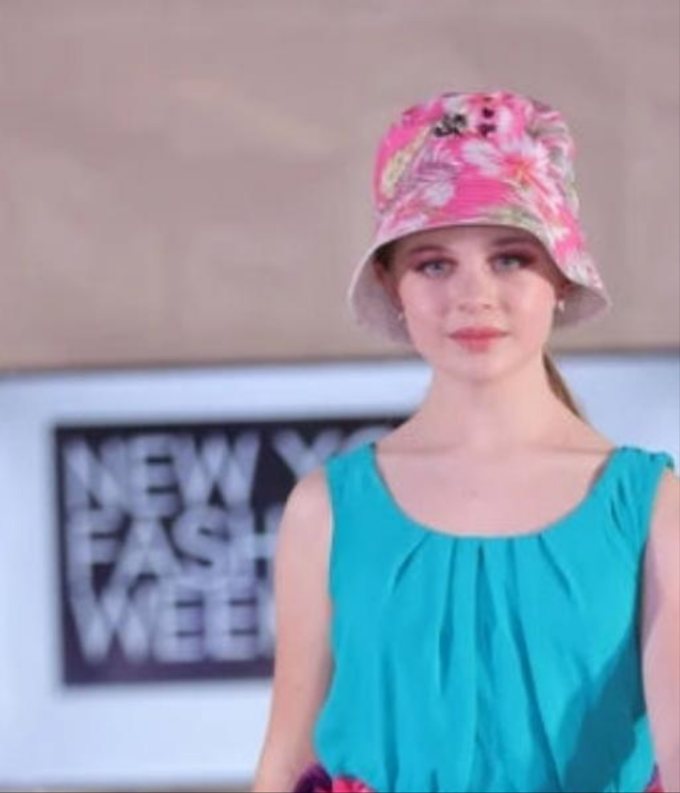 Swarovski Bee Cotton Bucket Hat - On the Go with Princess O