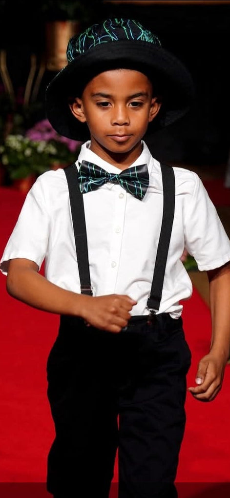 Dude's Squiggly Black Bucket Hat & Bow Tie