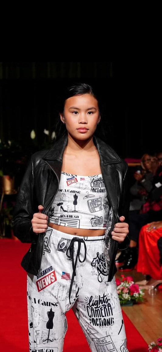 On the Go Breaking News  Loungewear